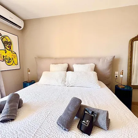 Casamea - T3, Clim, Parking, Centre Apartamento *